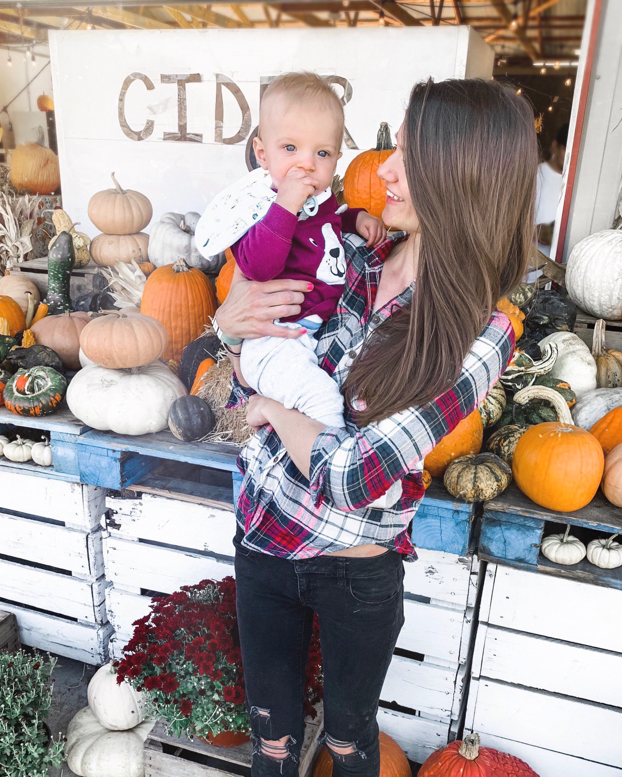 The Best Babywearing for Fall Adventures 