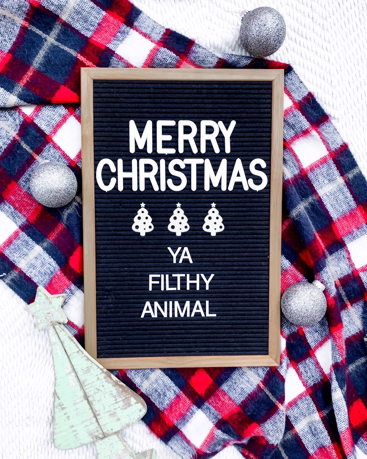 Holiday Letterboard Ideas From Movies