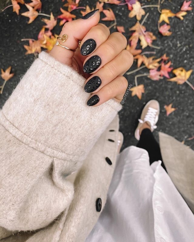 Gothcore Nails Are Here To Take Over Fall 2023 | Home With Two