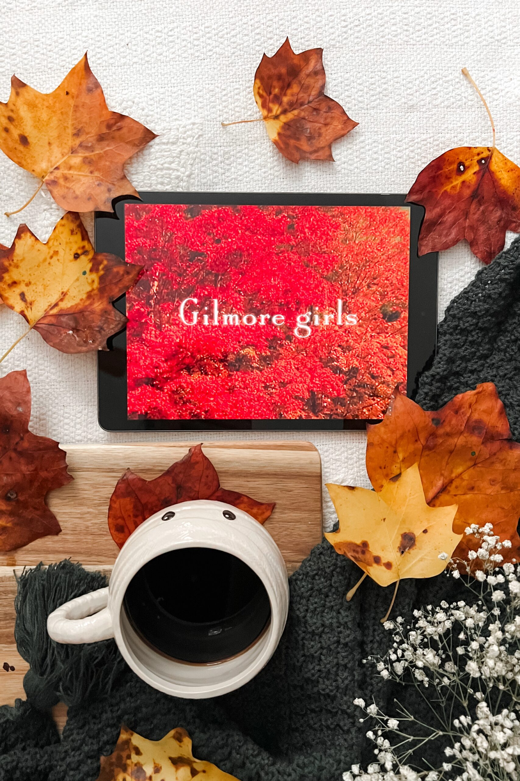 why-fall-is-the-perfect-time-to-watch-gilmore-girls