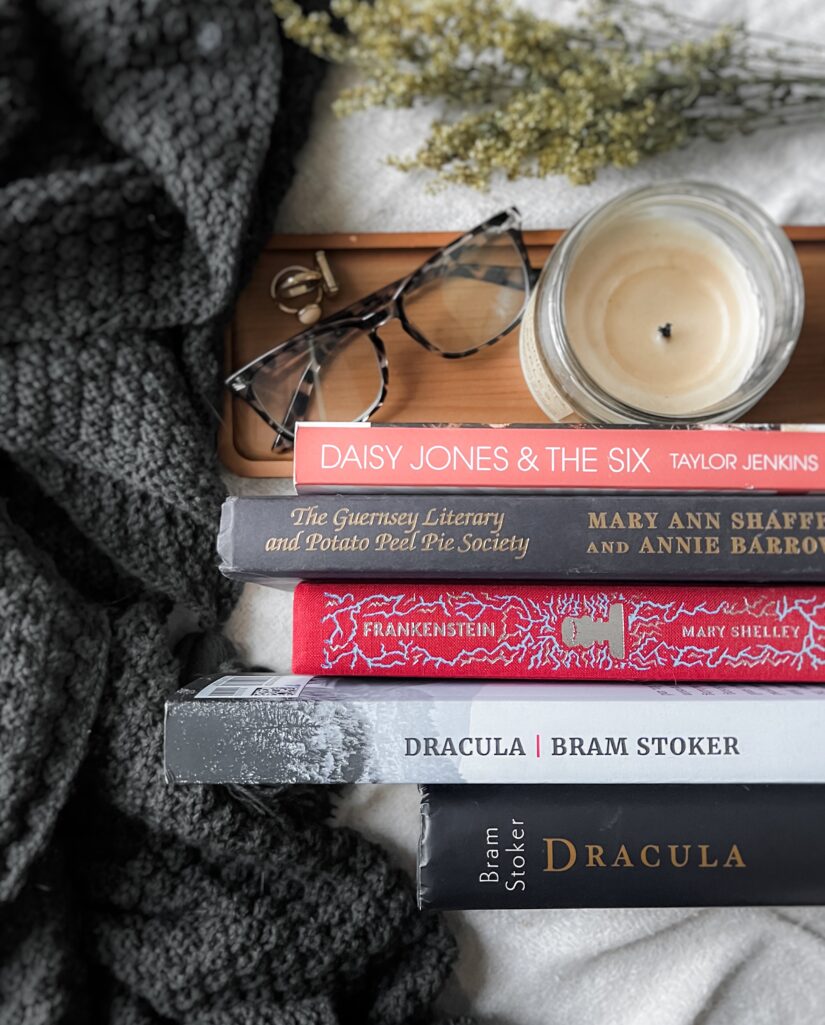 Epistolary Novels flatlay